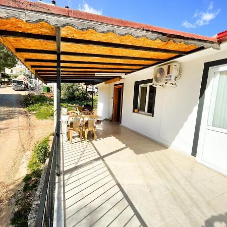 Gokseki'de 2+1 Plaja Yakin Apart Kas